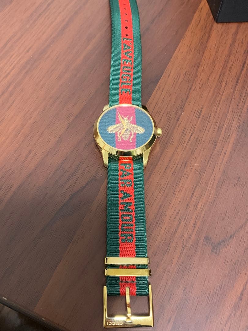 GUCCI 時計　蜂