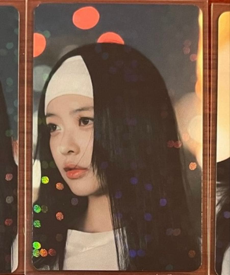 newjeans ハニ ２周年記念 日本限定 ホログラム加工 トレカ