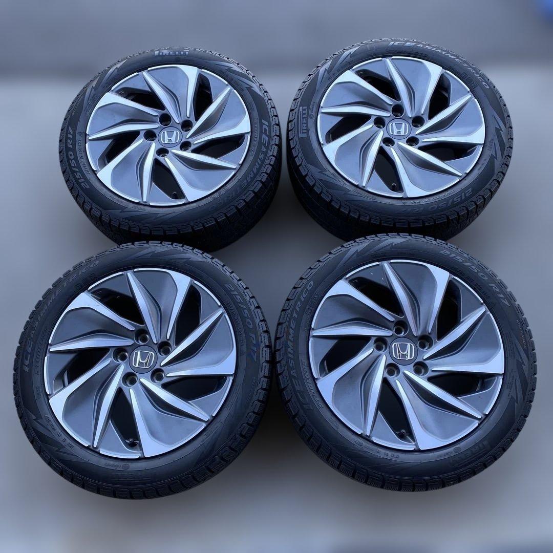 中古溝ありピレリスタッドレスセット215/50R17 インサイト、ジェイド