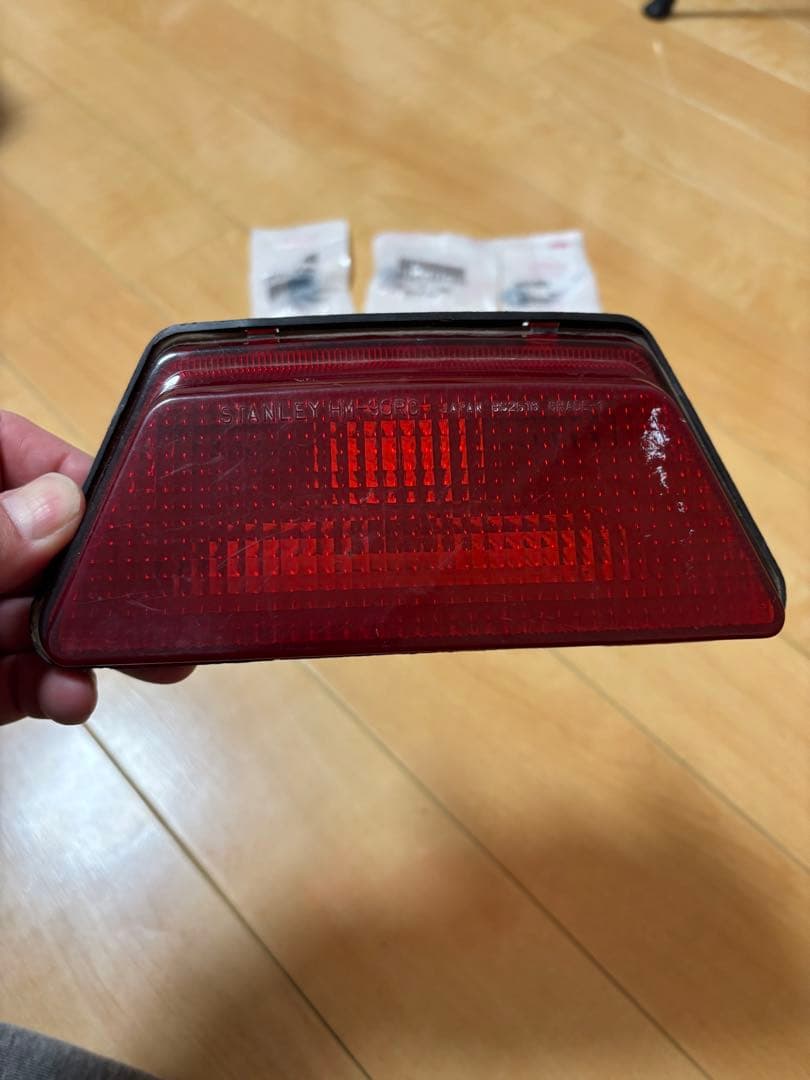 CBR400F 純正テールランプ