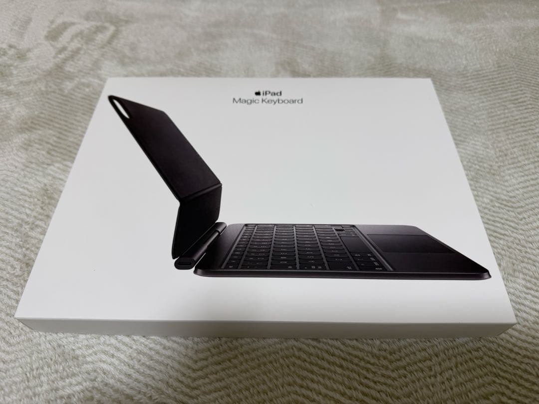11-inch iPad Pro (M5) Magic Keyboard 英語