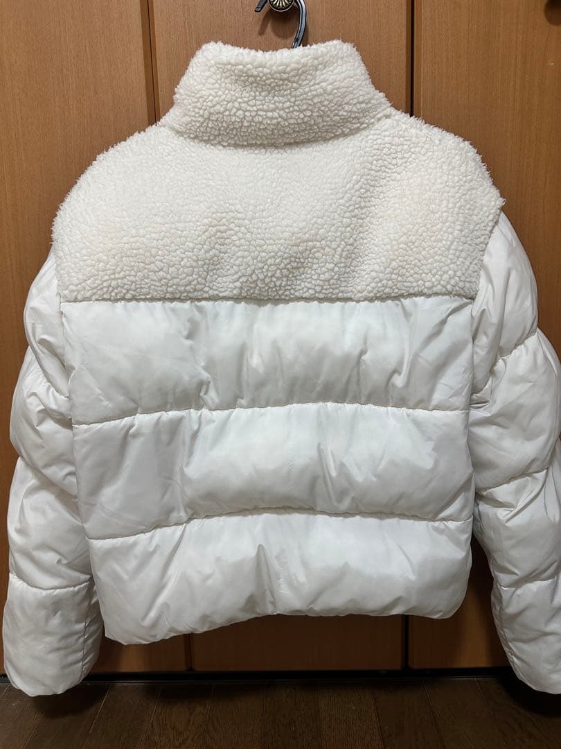   ダウンジャケット　puffer jacket 白
