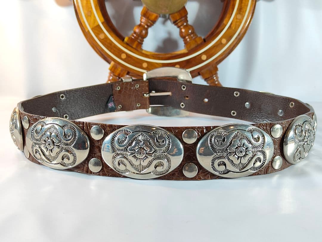 【Vintage】NANNI　イタリア製　高級コンチョドレスベルト 本革正規品