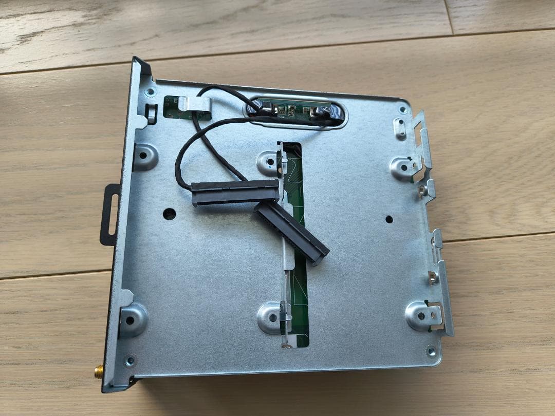 ASRock Desk Mini110 ストレージなし