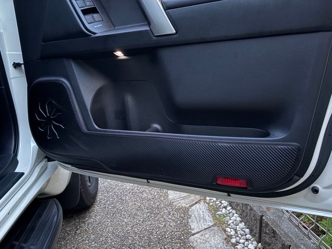 プラド150 純正ラゲッジマット&プロテクターセット（約1万円相当のおまけ付き）