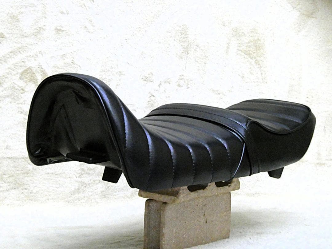 ＣＢＲ４００Ｆ　黒皮 タックロールシート/②ブラック 完成品 タックロール