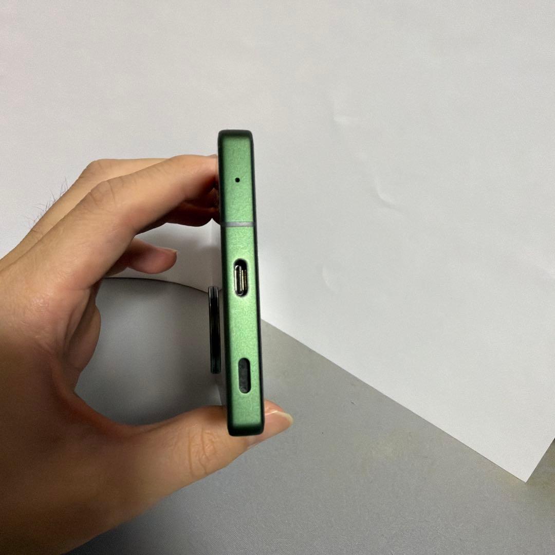 SHARP AQUOS R9 SH-M28 グリーン　simフリー