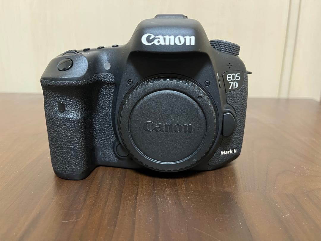 デジタルカメラ EOS 7D Mark II SIGMA 30mm f1.4 EX DC HSM
