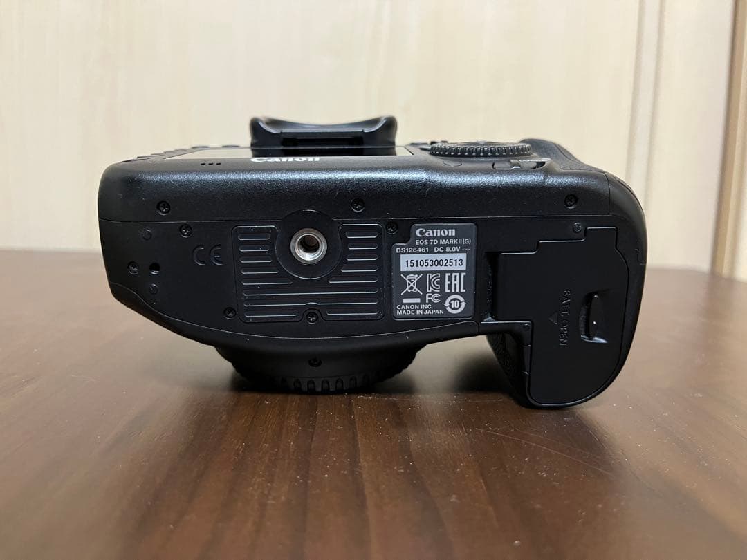 デジタルカメラ EOS 7D Mark II SIGMA 30mm f1.4 EX DC HSM