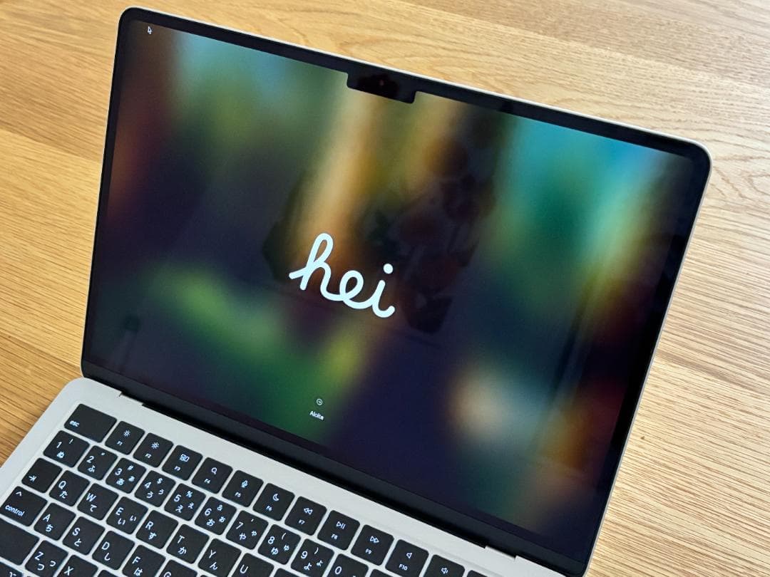 MacBook Air M2 シルバー 8GB 256GB SSD 中古美品