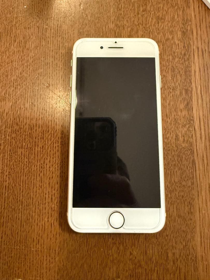 Apple iPhone 8 ゴールド 64GB バッテリー交換済み