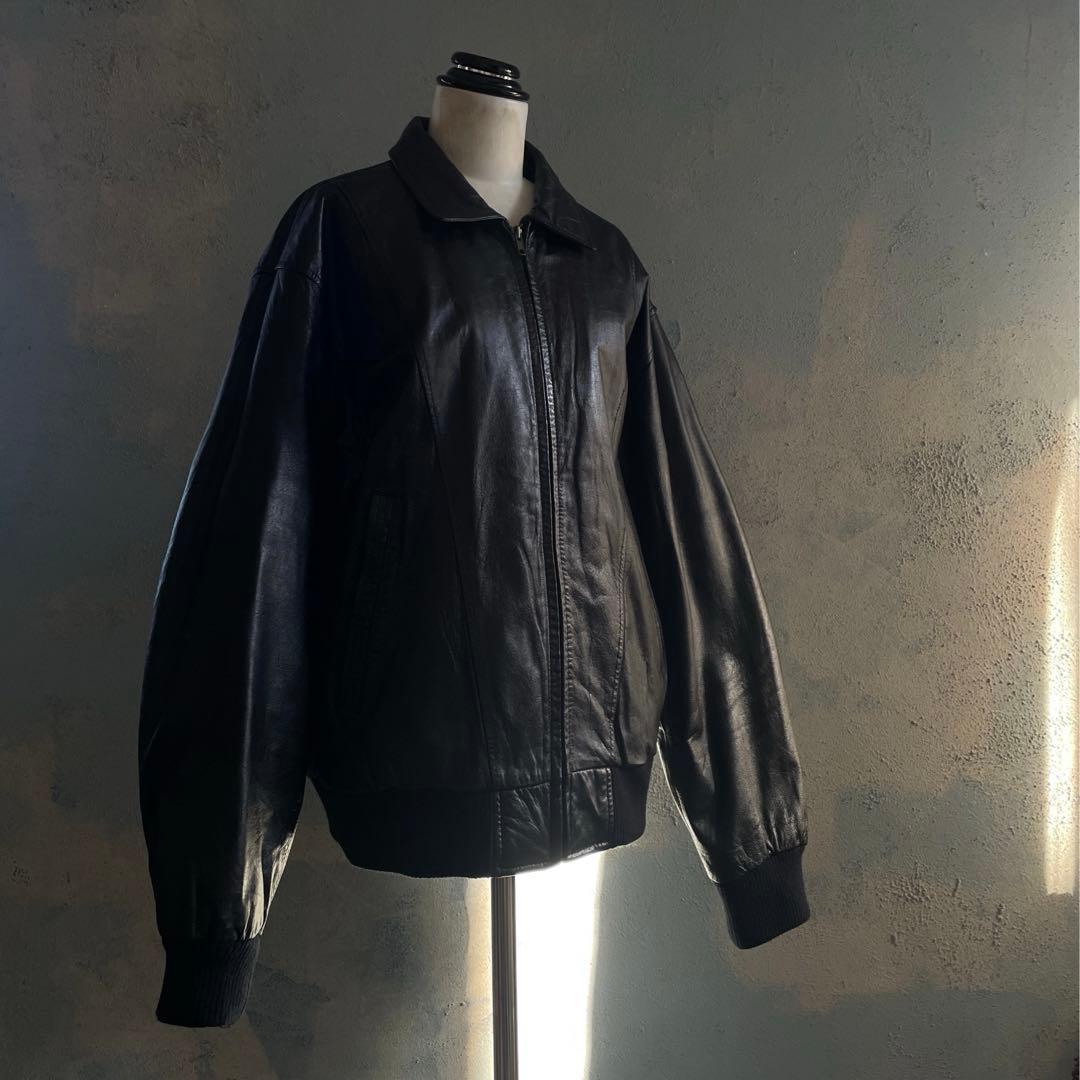 type A-2“authentic“牛革 “短丈“bomber jacket