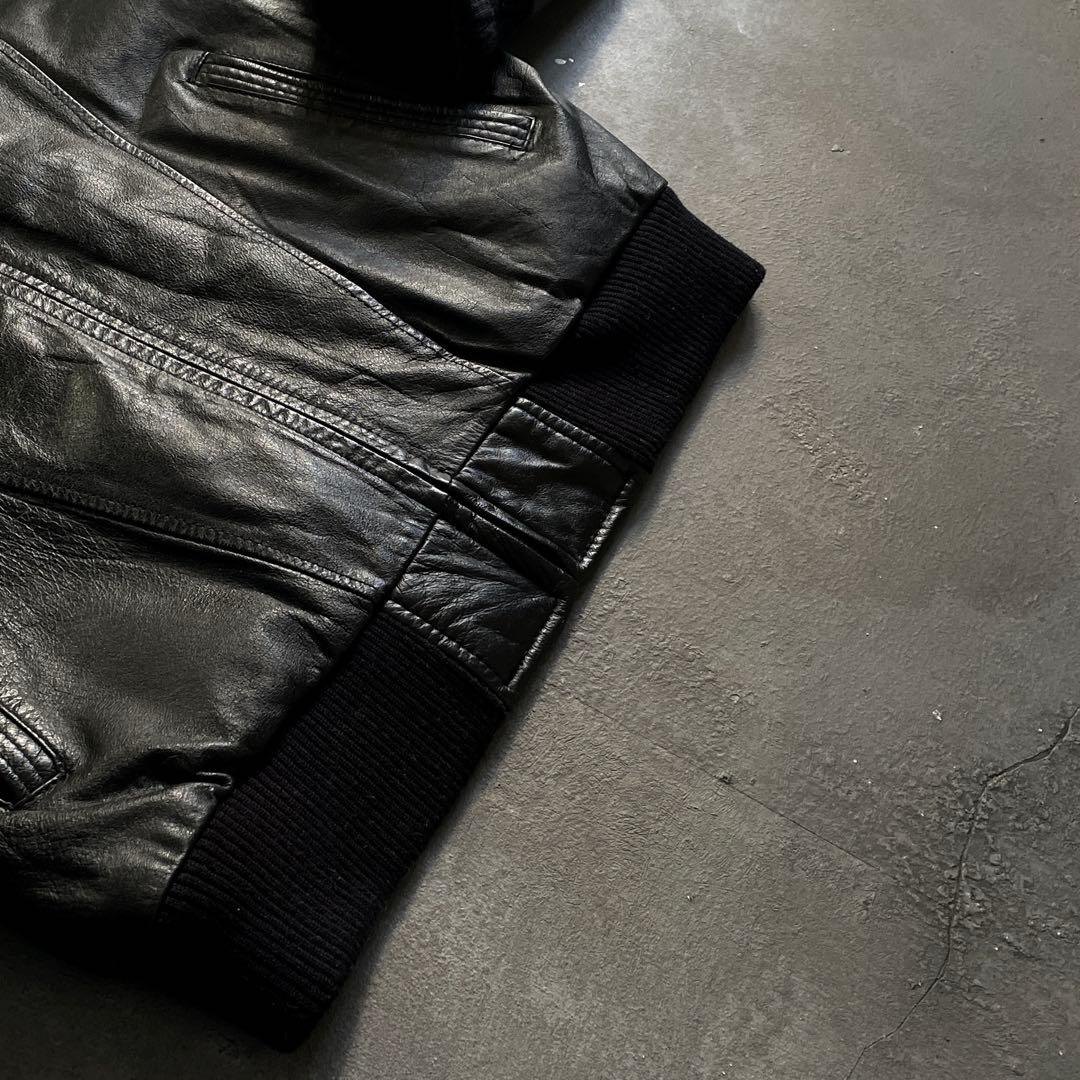 type A-2“authentic“牛革 “短丈“bomber jacket