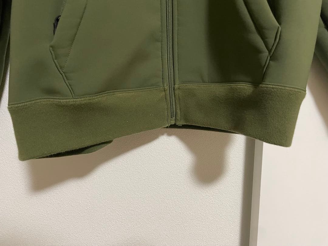 Supreme パーカー　ジャケット　オリーブ　WINDSTOPPER Mサイズ