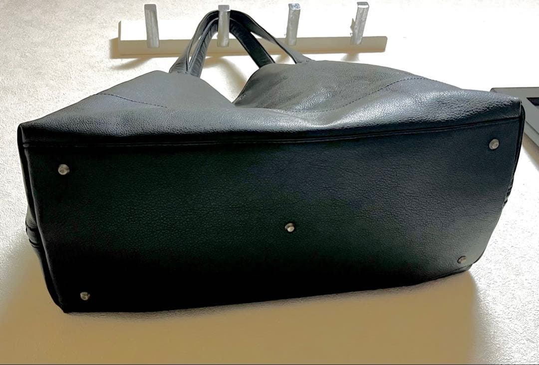   黒 レザートートバッグ