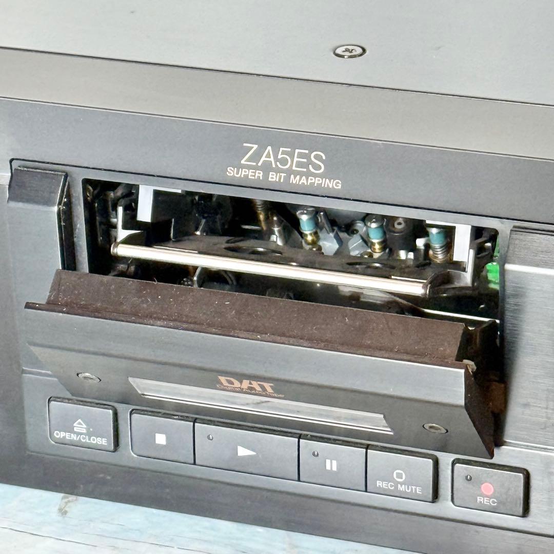 SONY「DTC-ZA5ES」DATカセットデッキ