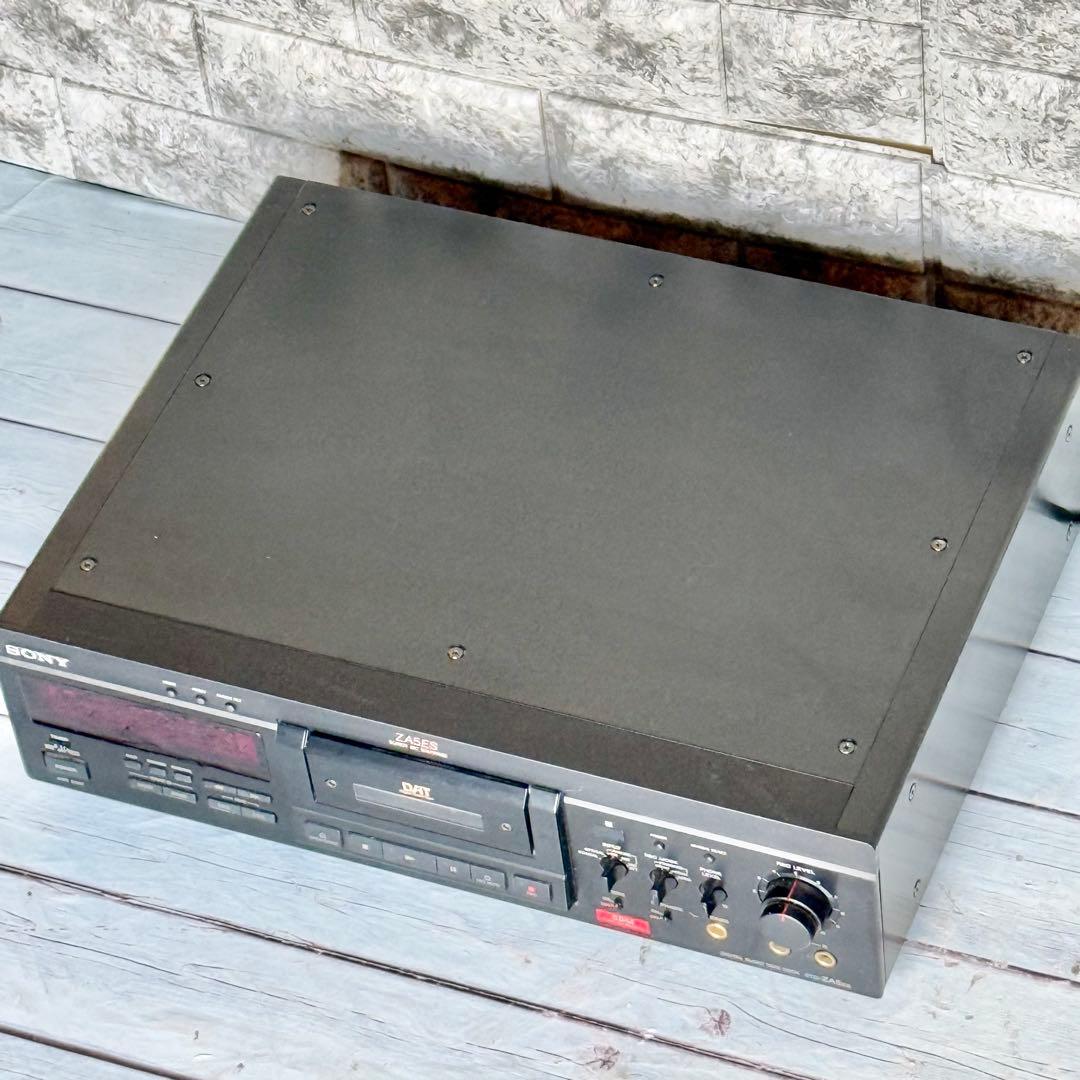 SONY「DTC-ZA5ES」DATカセットデッキ