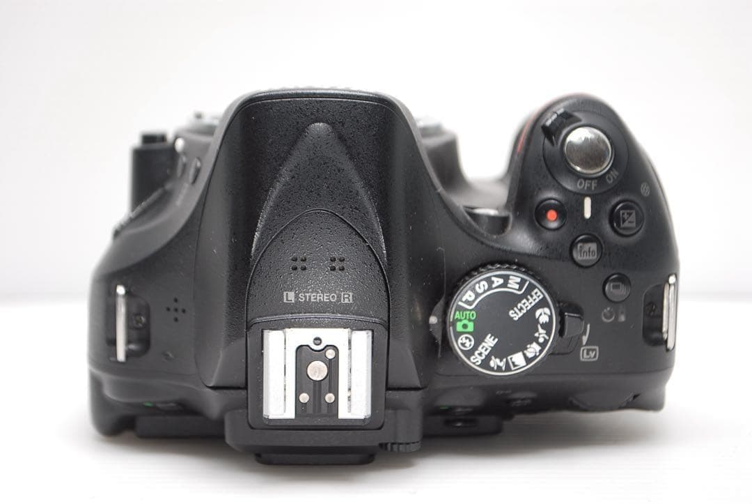 ❤️スマホ転送OK❤️Nikon D5200 望遠レンズ付き 高性能レンズ大人気