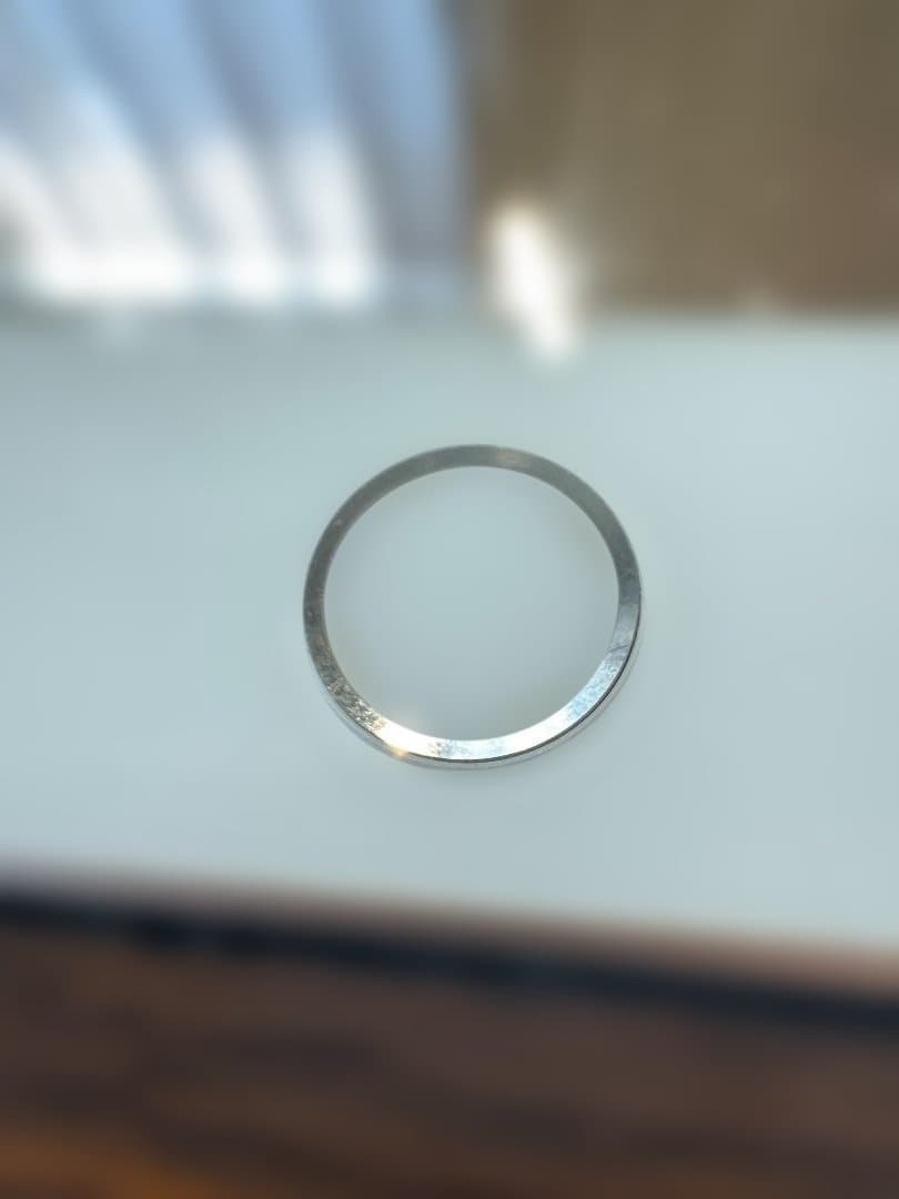 美品　箱・付属品付き　iPad 第6世代 シルバー 本体32GB　wifiモデル