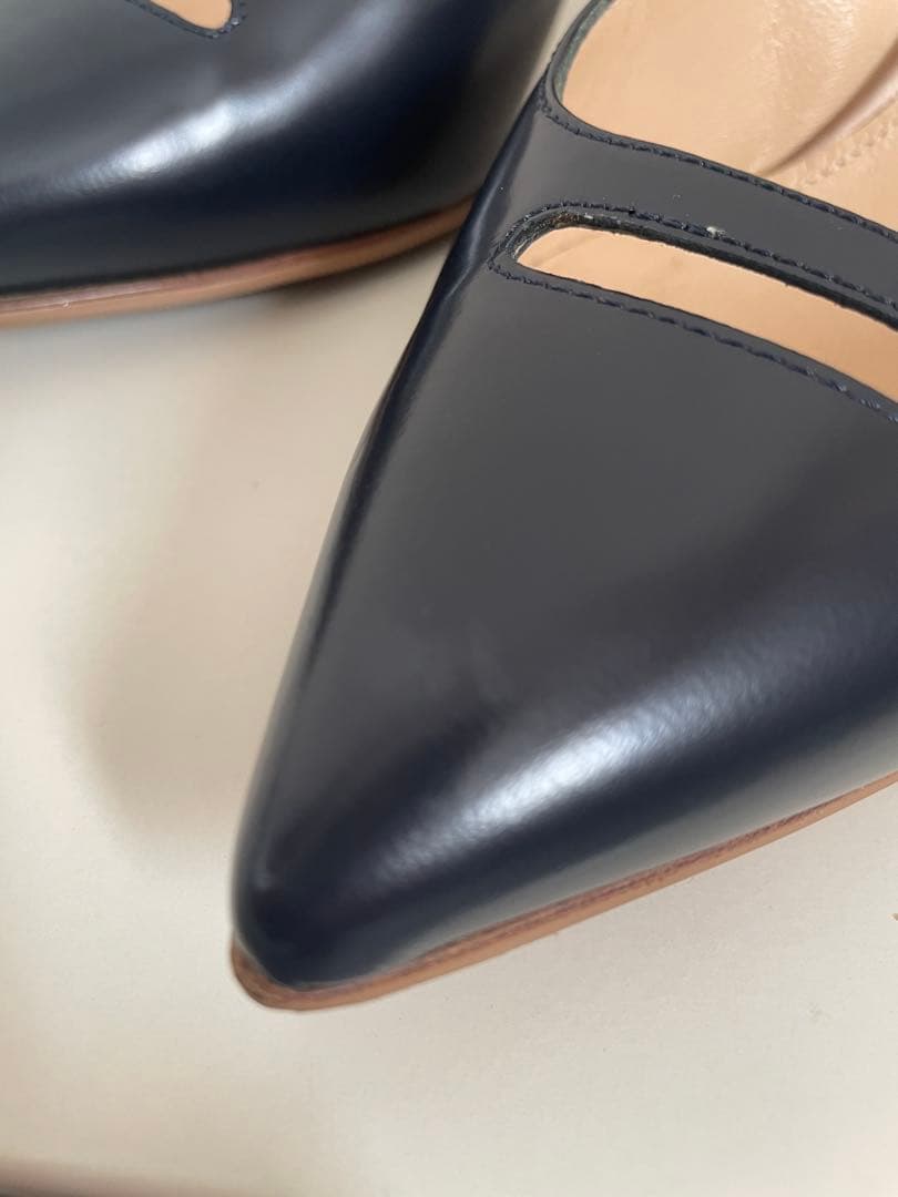 PELLICO パンプス　ネイビー　351/2