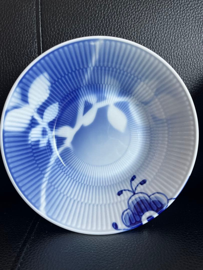 貴重 ロイヤルコペンハーゲン 20周年記念シリーズ メガローズ 深皿2枚