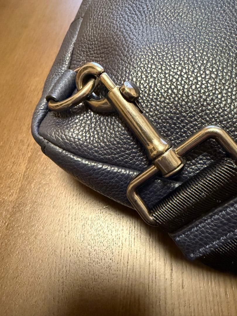 COACH レザー ボディバッグ ネイビー 美品 ショルダー 正規品