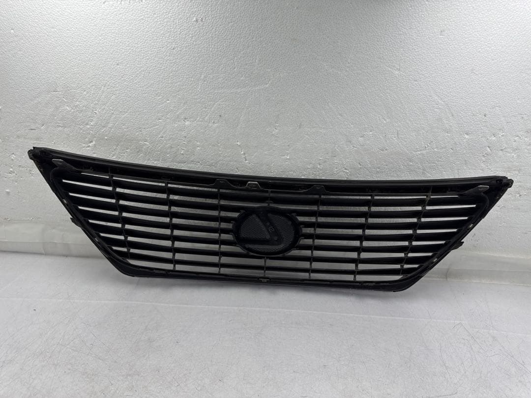 レクサスLS USF40 USF4純正 ラジエータグリル 53100-50190