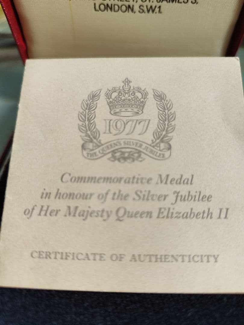 希少シルバー1977 イギリス エリザベス ジュビリー 大型 銀 メダル