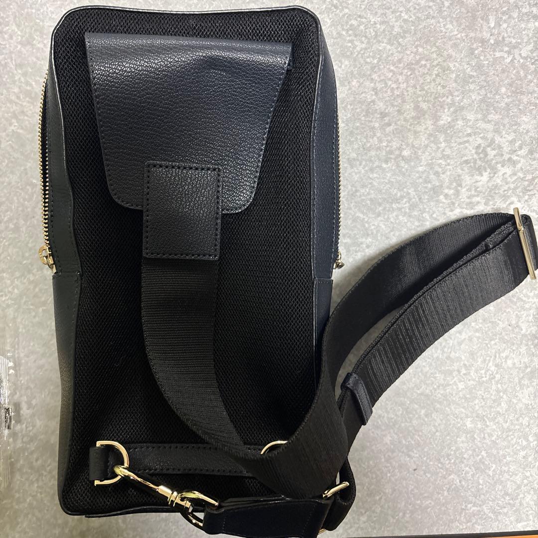 [MIMI] ポールスミス ボディバッグ