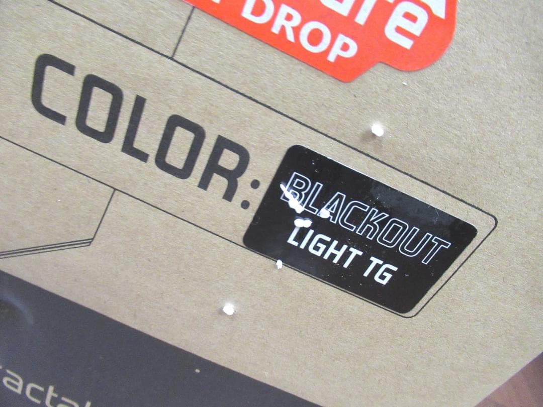 未使用　Vector RS ミドルタワー型PCケース FD-C-VER1A-01