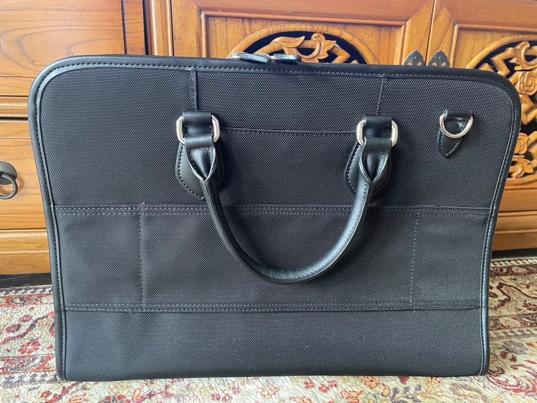 ほぼ未使用品　samsonite ビジネスバック