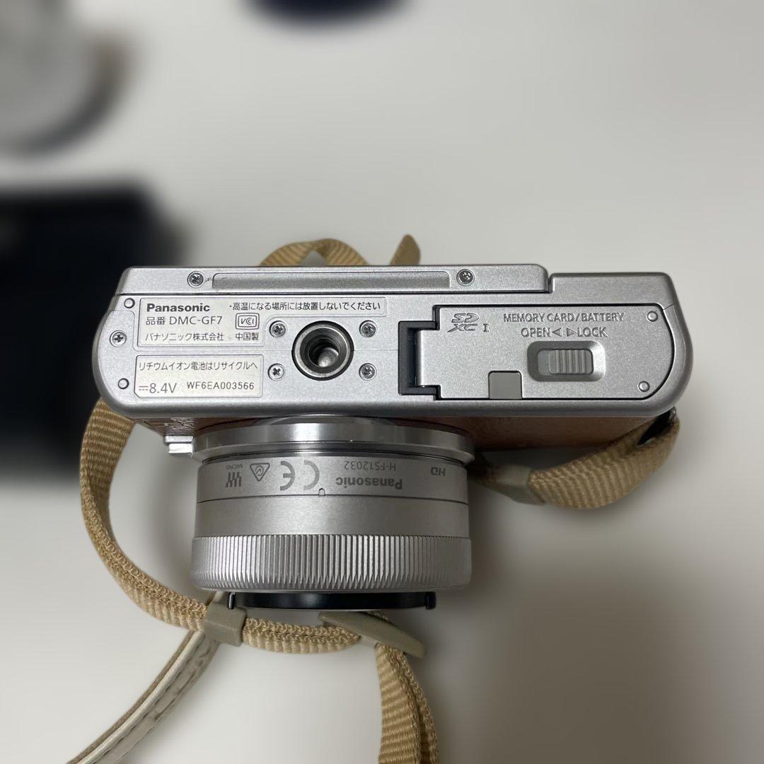 LUMIX G ダブルレンズ　ブラウンDMC-GF7