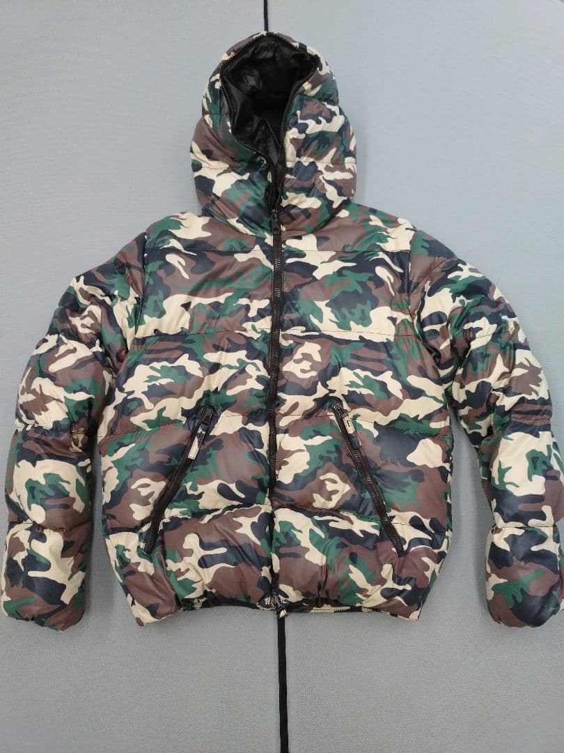 デュベチカダウンジャケット