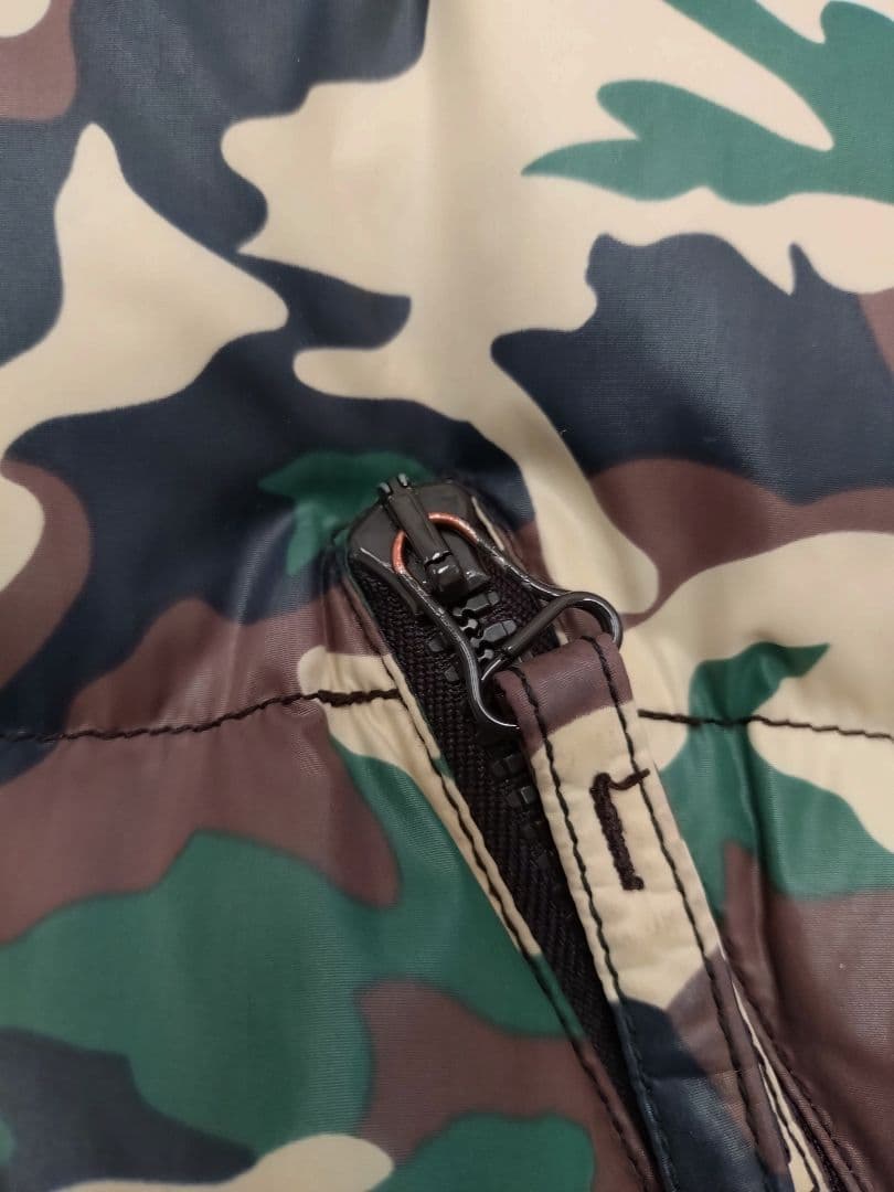 デュベチカダウンジャケット