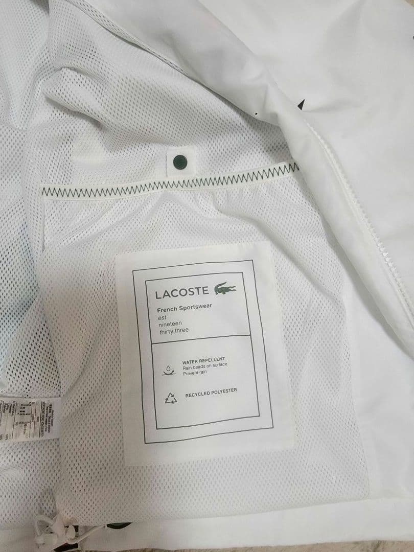 あかい様　LACOSTE ラコステ アウター ナイロンジャケット