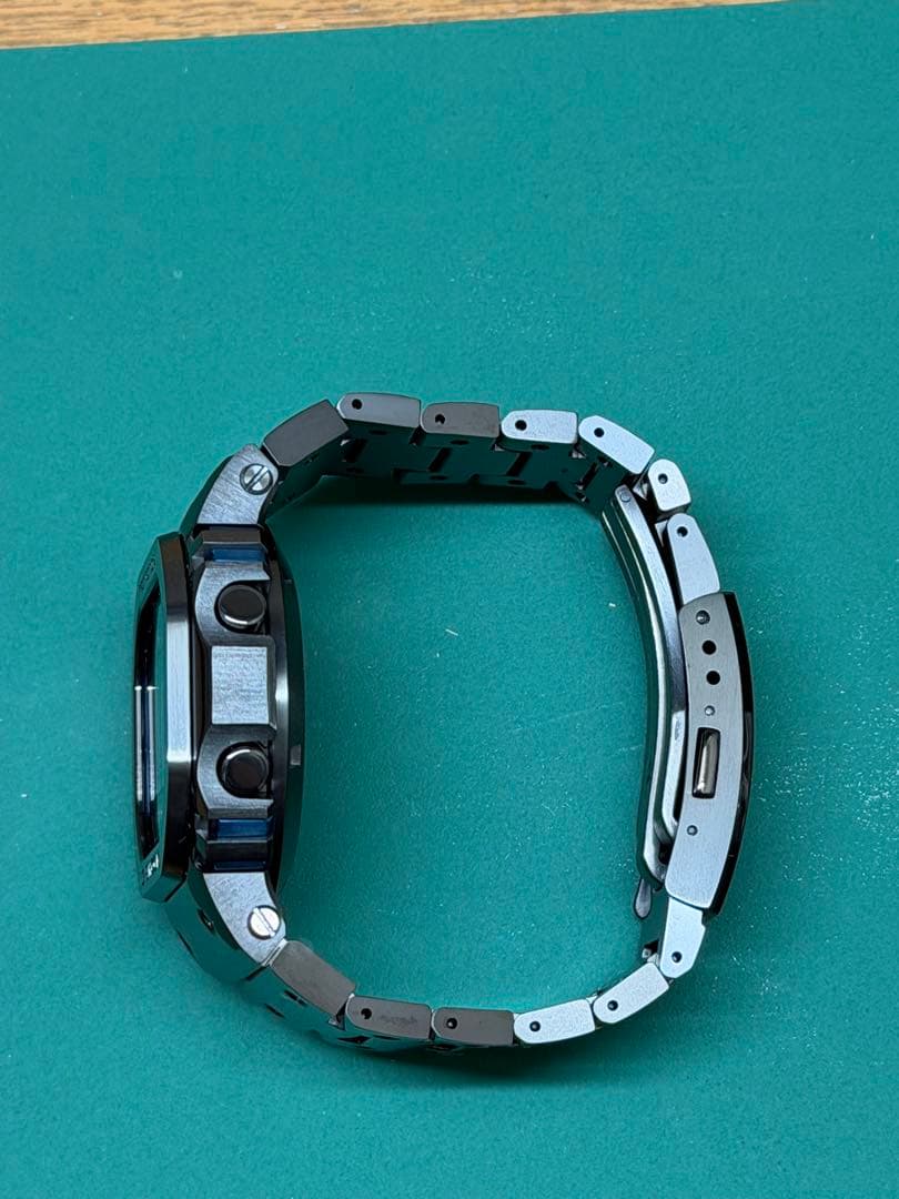 時計 MRG-B5000BA-1JR