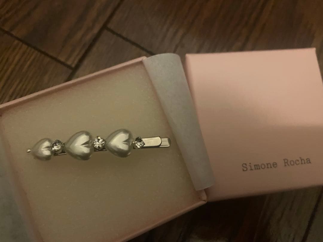 週末セール　simone rocha ハートヘアピン　ヘアクリップ　新品試着のみ