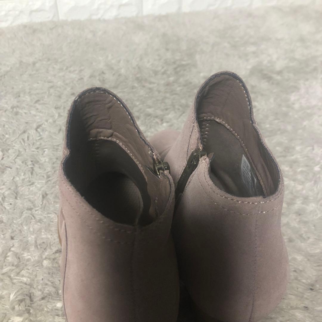 スケッチャーズ　ショートブーツ　メモリーフォーム