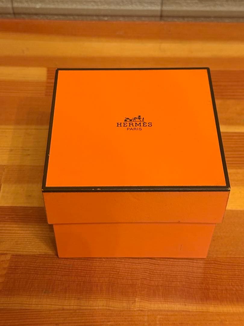 エルメス Hウォッチ ゴールド レッド ステンレススチール レザー