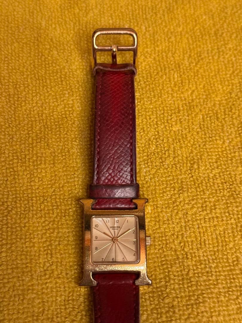 エルメス Hウォッチ ゴールド レッド ステンレススチール レザー