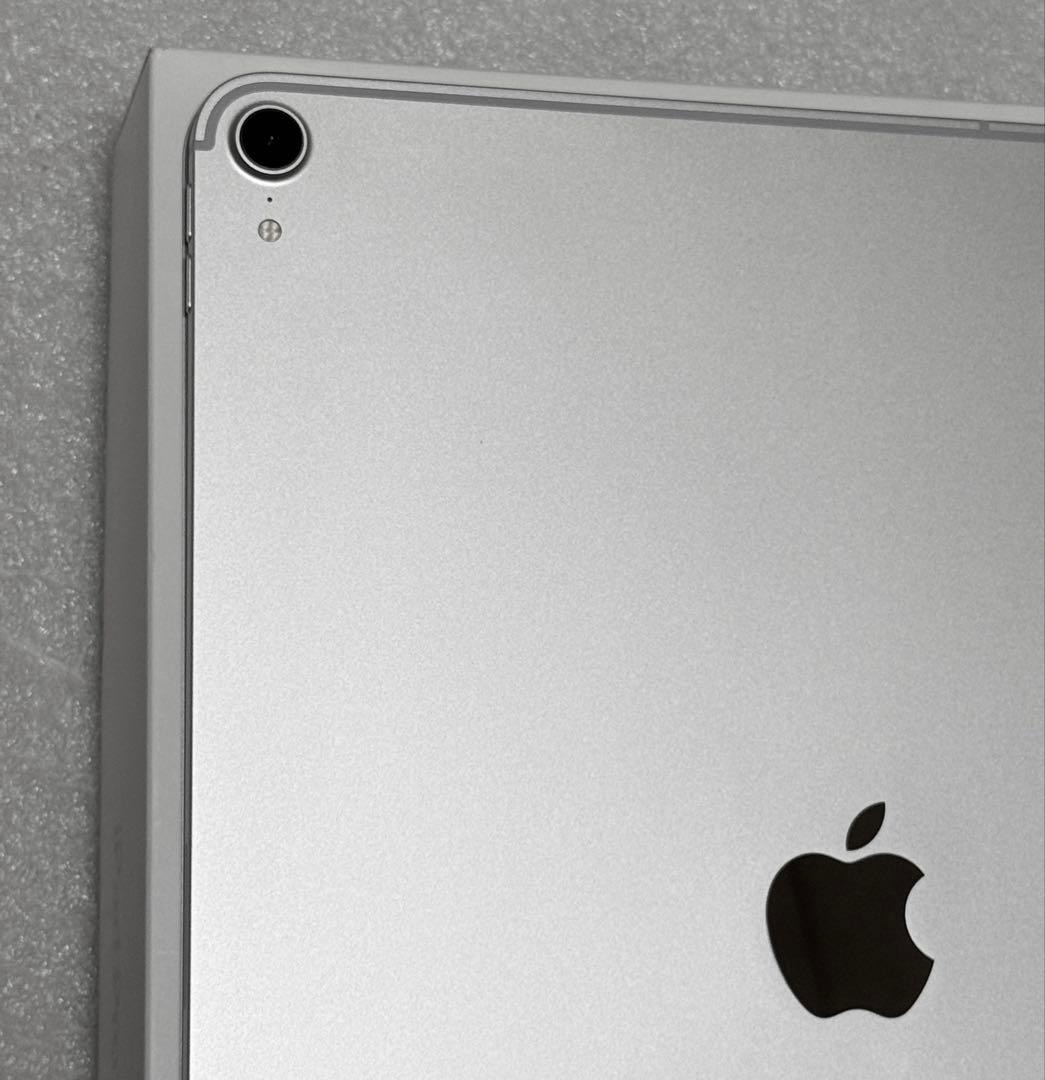 極美品　バッテリー容量100%　iPad Pro 12.9 第3世代 64GB