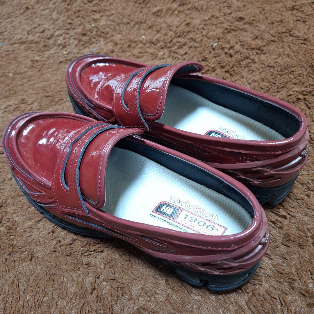 new balance　ローファー