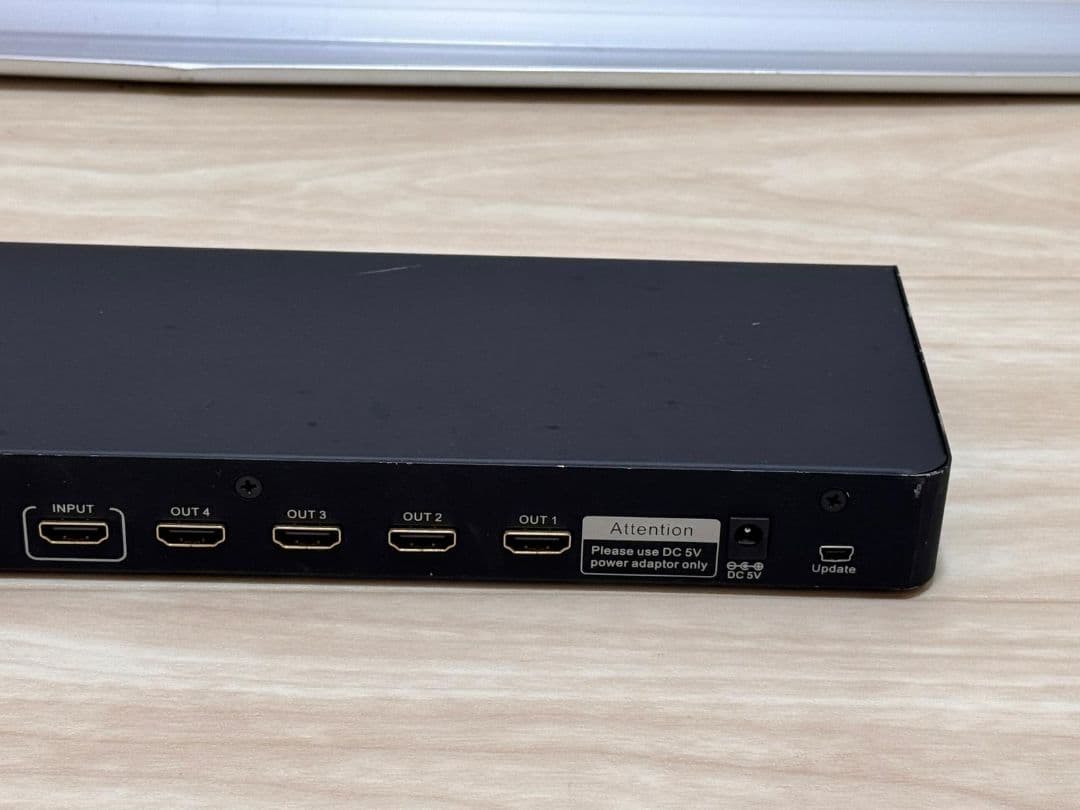 AIM 4K対応 HDMIスプリッター AVS-4K108 動作確認済み