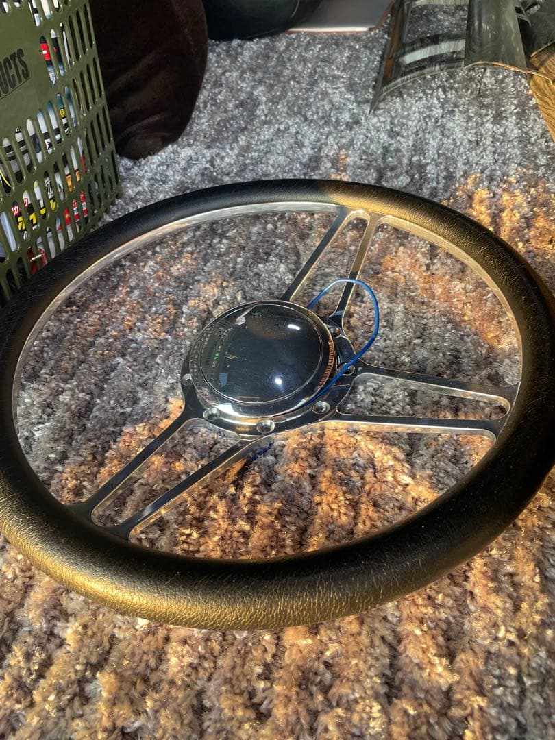 d*k様 3スポーク ステアリング 本体 ビレットハンドル