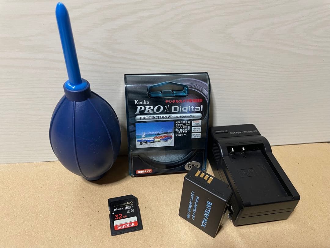 Canon EOS Kiss X9i トリプルレンズセット