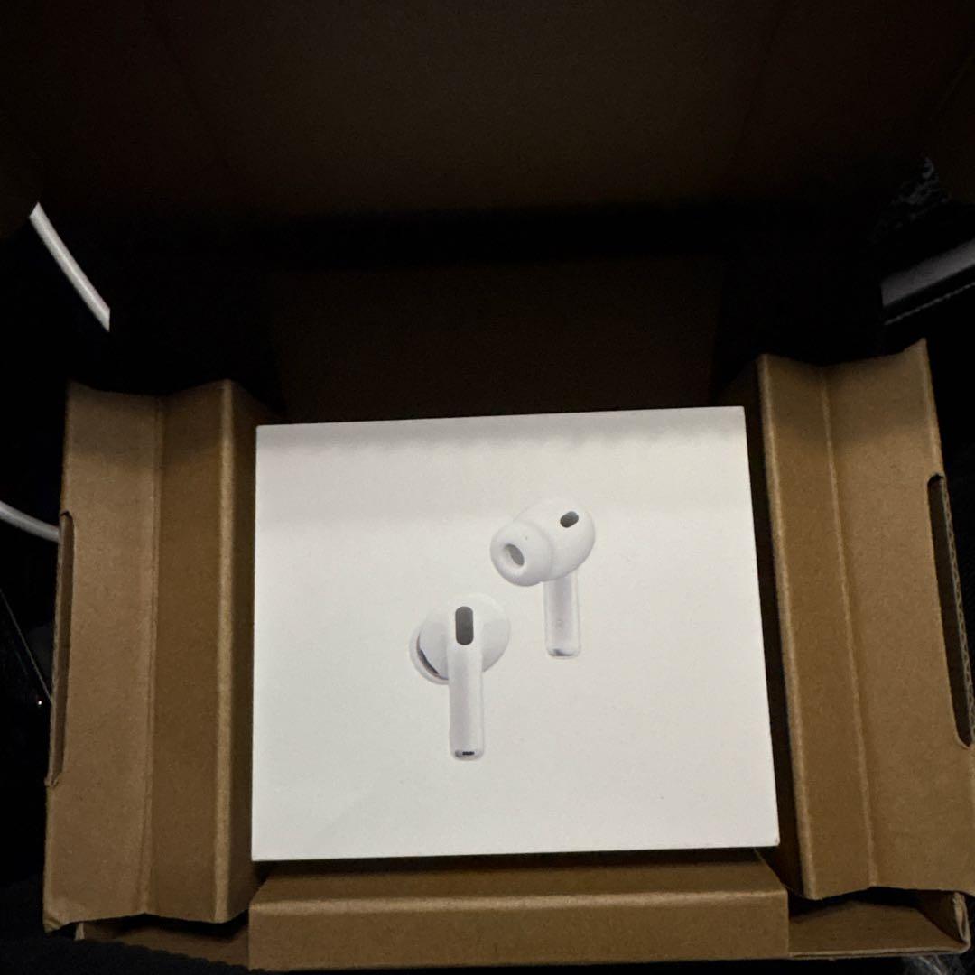 新品未開封　AirPods Pro 3 本体