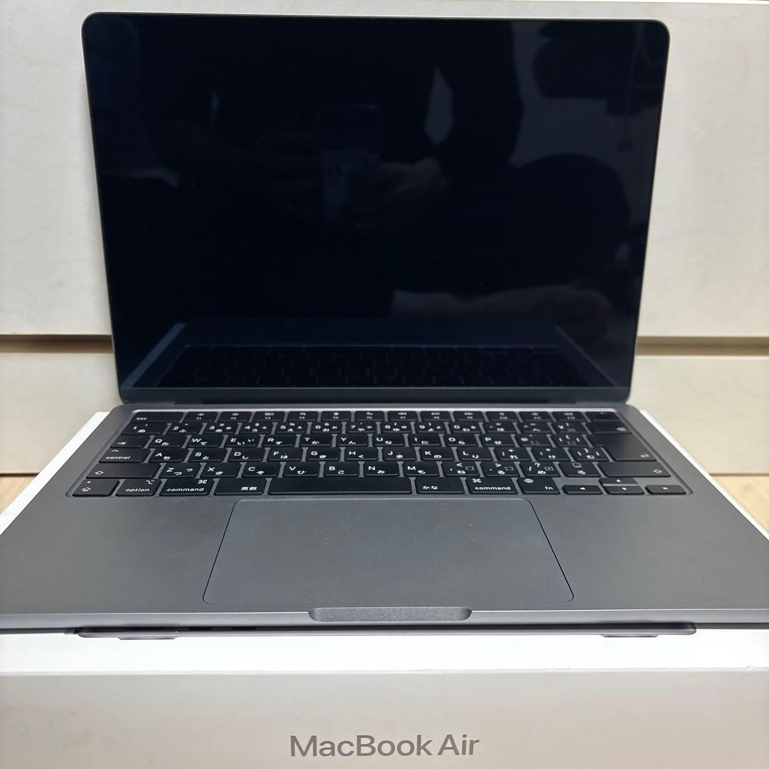 Apple MacBook Air m3 13インチ