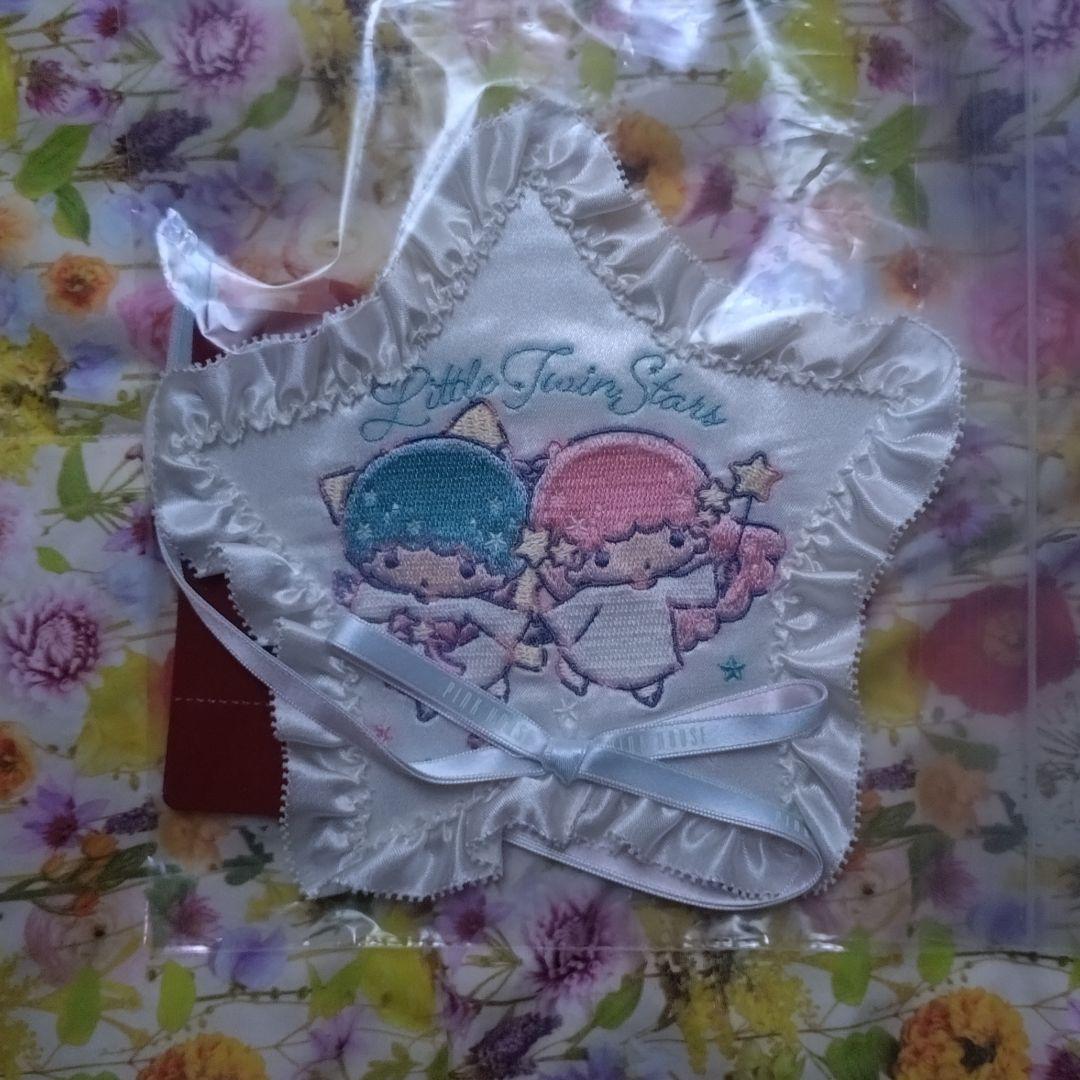 ピンクハウス　リトルツインスターズ　ワッペンブローチ　アイボリー