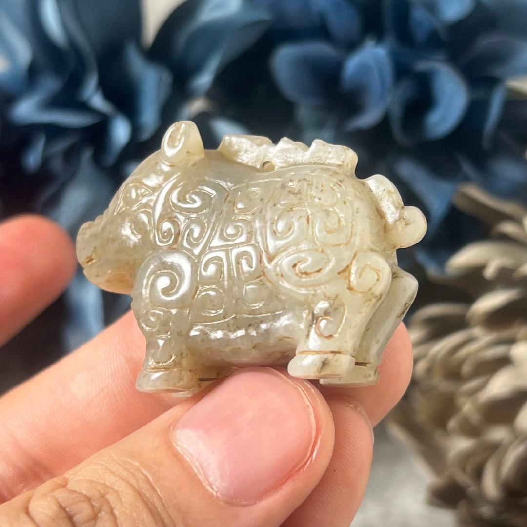 白玉饕餮文根付　提物 吊坠上衣　塑像　老玉　古玉