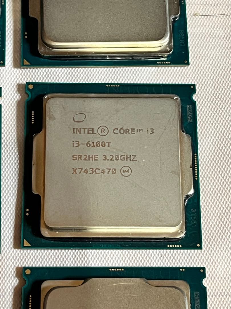 Intel Core i3 6100T×6個　9300×1個
